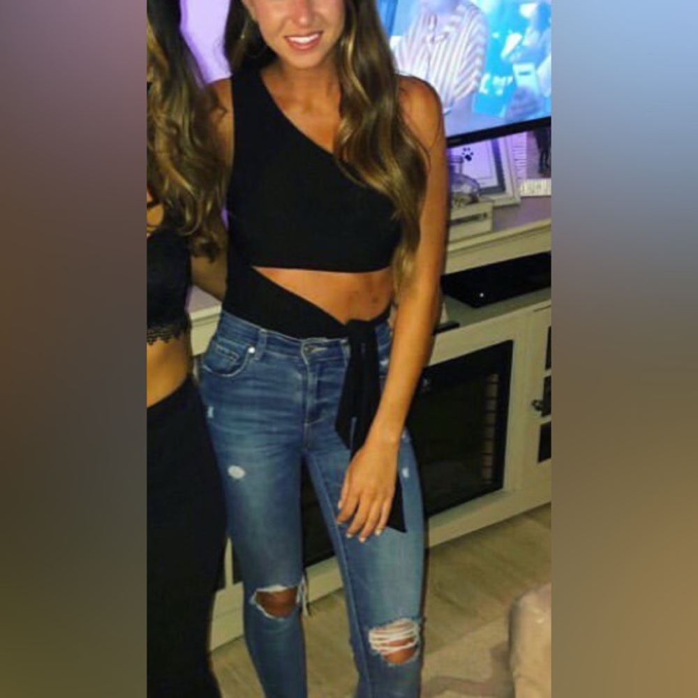 Black One Shoulder Cut Out Crop Top